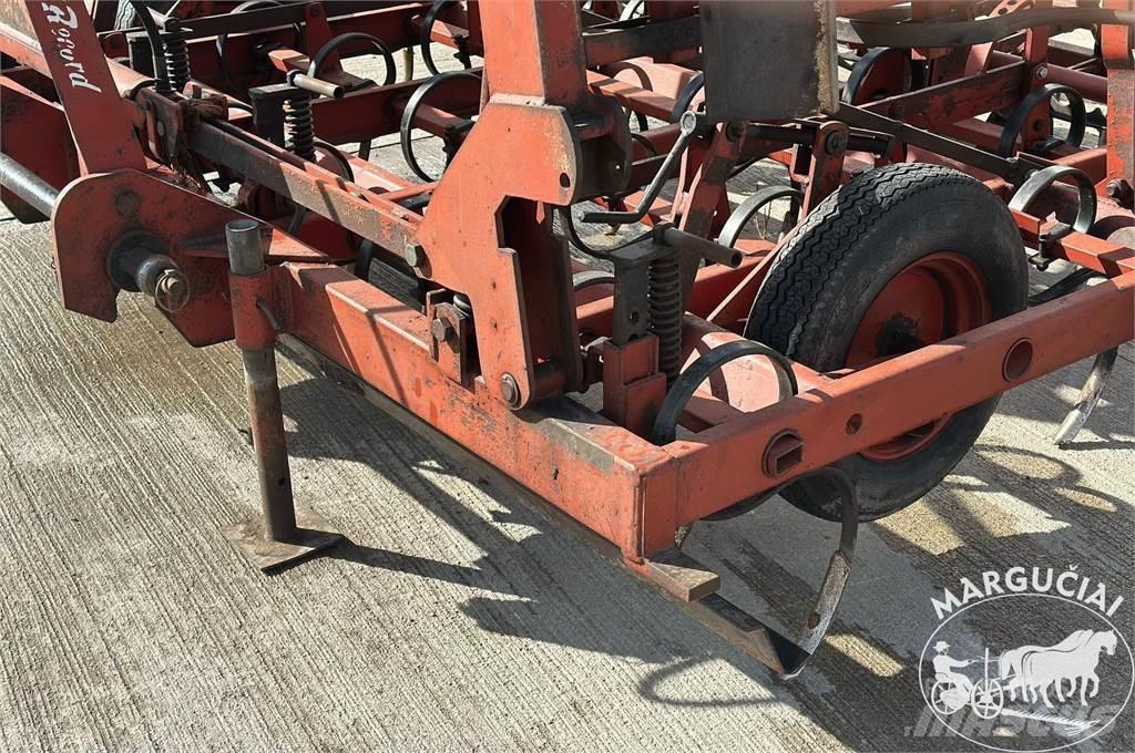 Doublet-Record 4,5 m Farm Equipment - Others