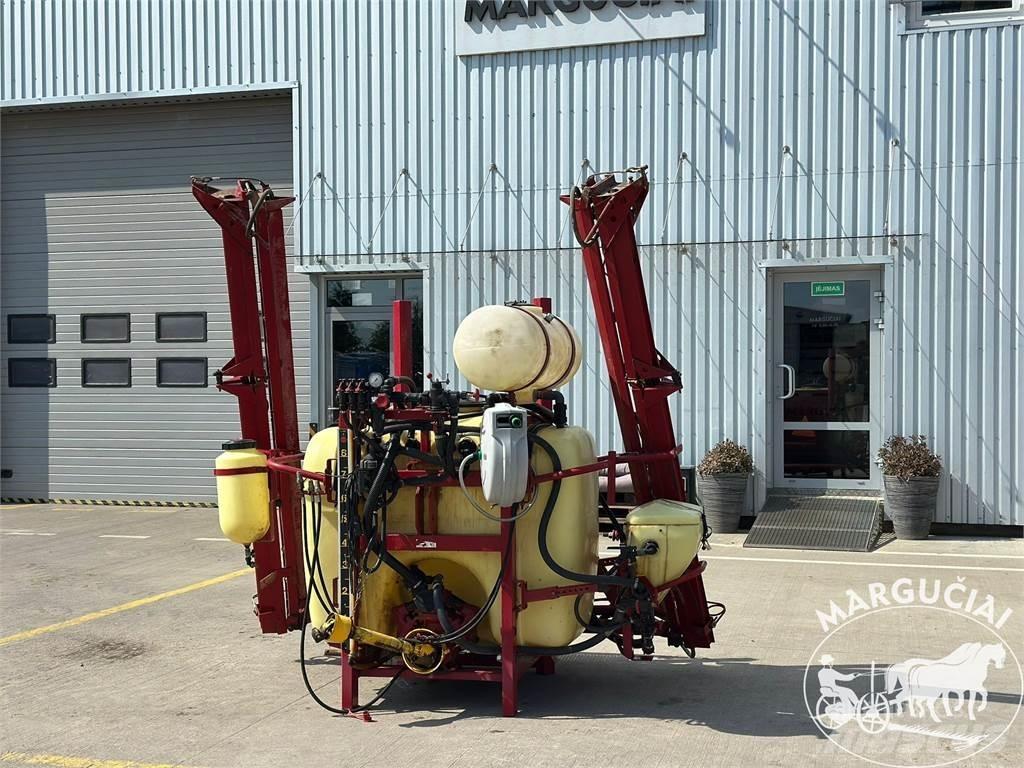 Hardi 800 ltr., 12 m. Farm Equipment - Others