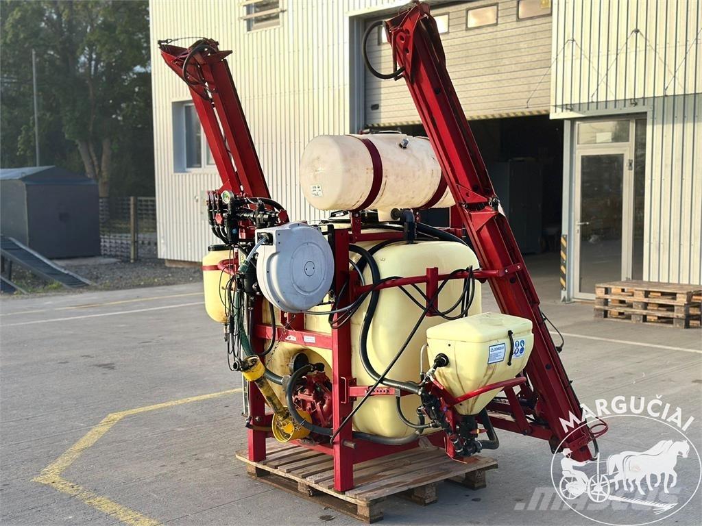 Hardi 800 ltr., 12 m. Farm Equipment - Others