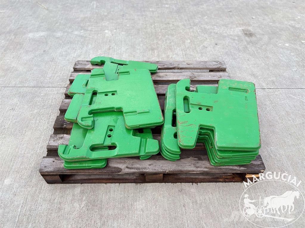 John Deere 400 kg. Farm Equipment - Others