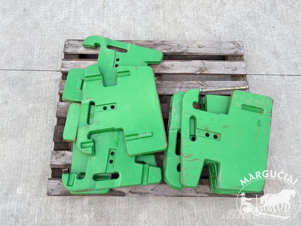 John Deere 400 kg. Farm Equipment - Others
