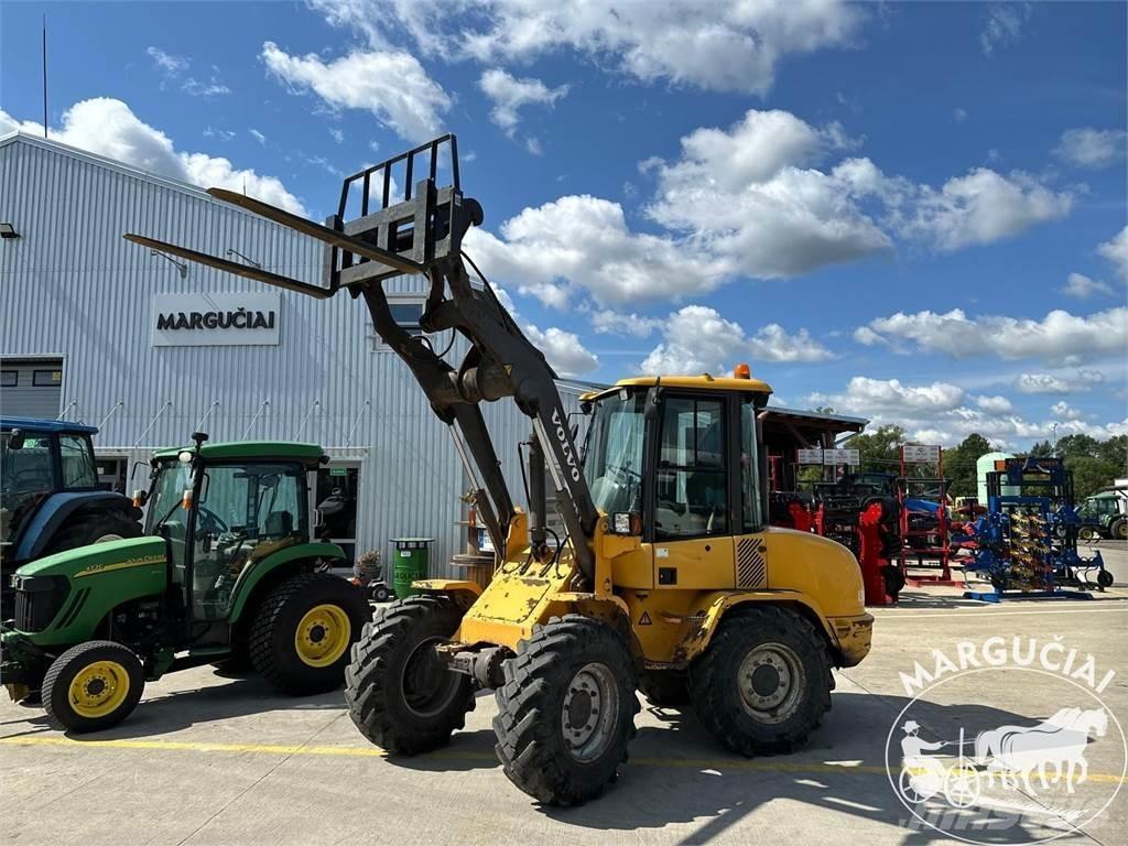 Volvo BM L30B, 68 AG Farm Equipment - Others