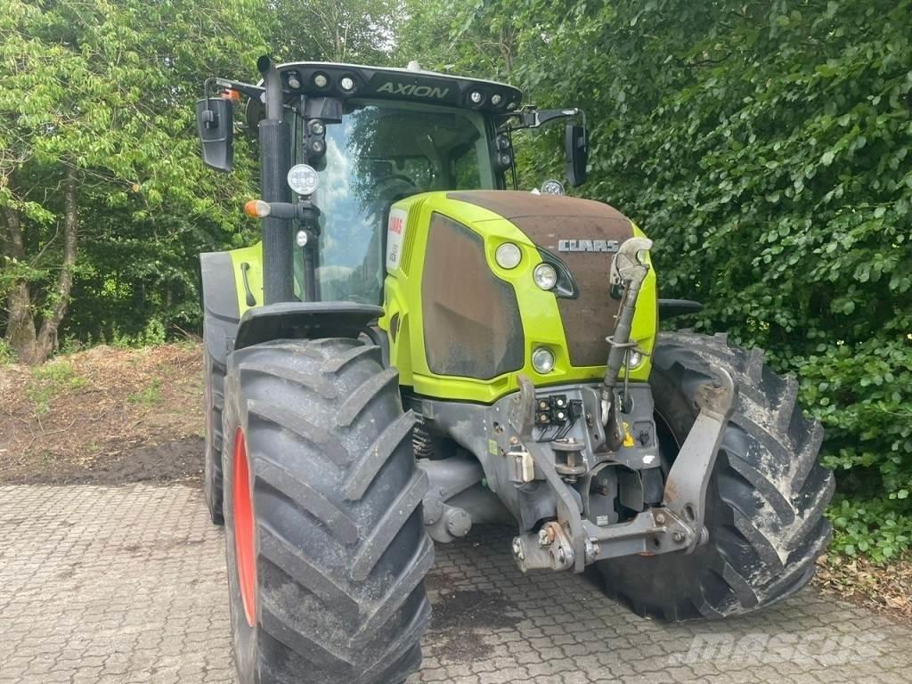 CLAAS AXION 830 Tractors