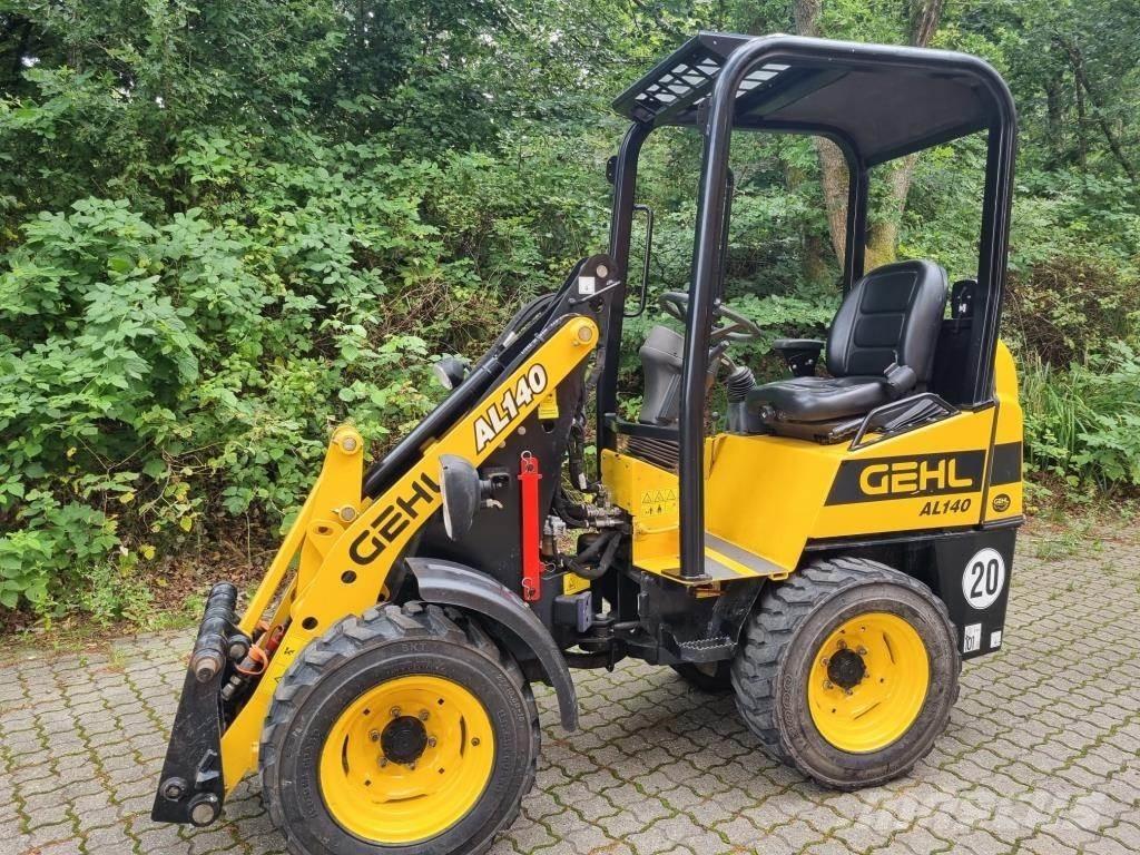 Gehl AL140 Mini Loader