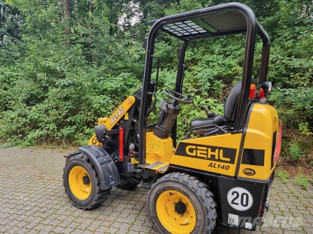 Gehl AL140 Mini Loader