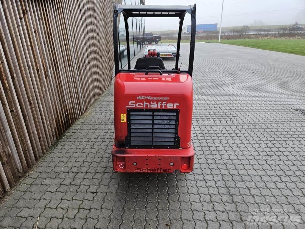 Schäffer 2428 SLT Mini Loader