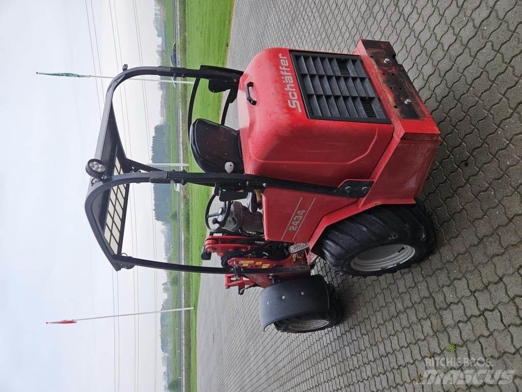 Schäffer 2434 Mini Loader