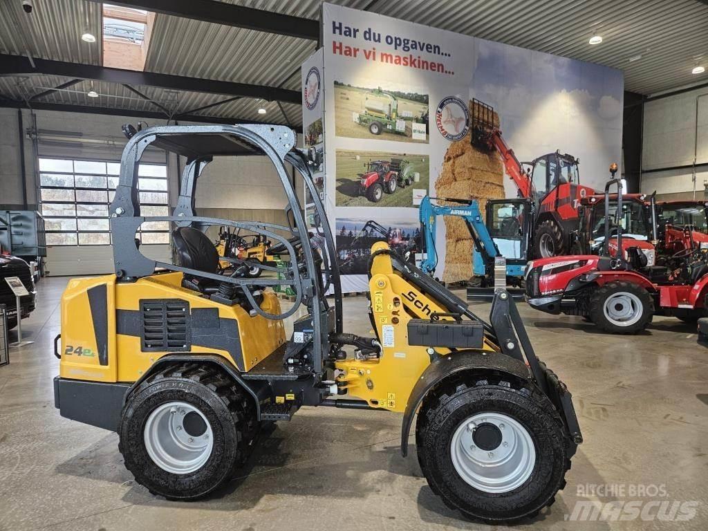 Schäffer 24E Mini Loader