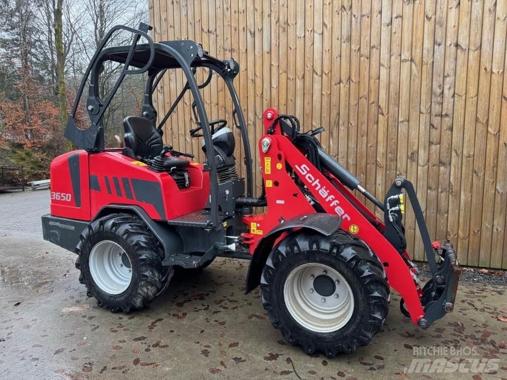 Schäffer 3650 Mini Loader
