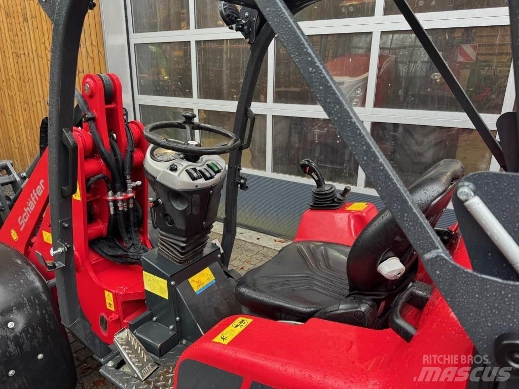 Schäffer 3650 SLT Mini Loader
