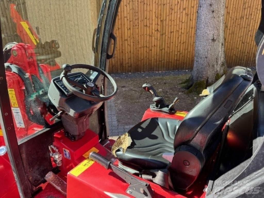 Schäffer Nordic 48 Mini Loader