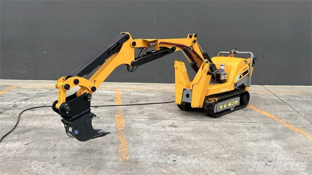 Brokk 90 Mini Excavators <7t (Mini Diggers)