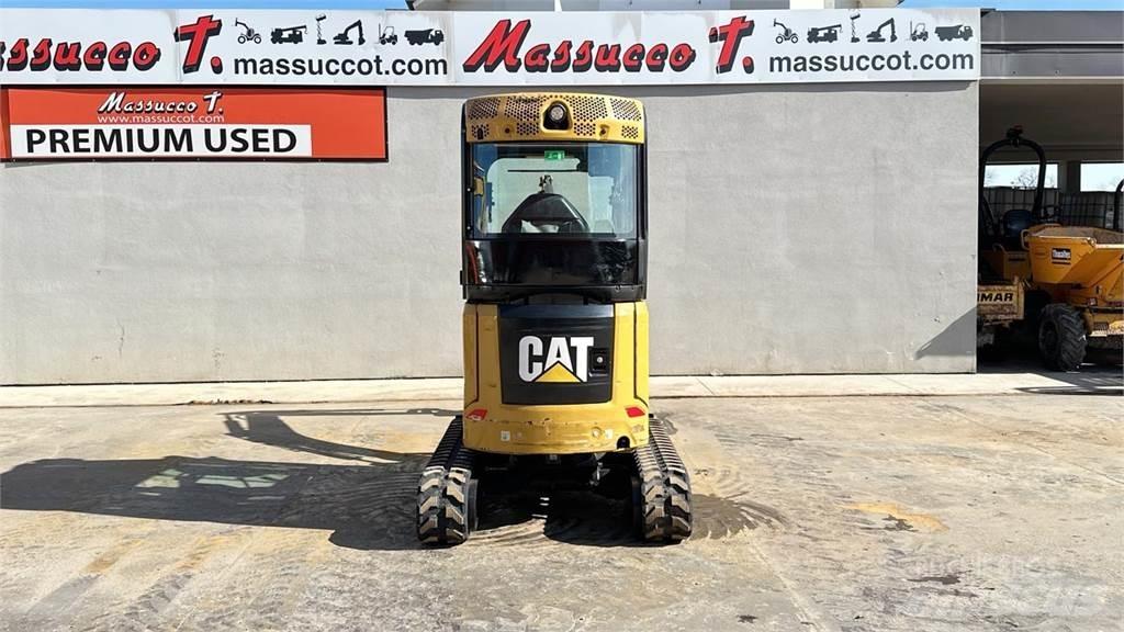 CAT 302CR Mini Excavators <7t (Mini Diggers)