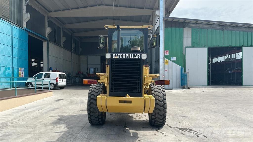 CAT 924F Wheel Loaders