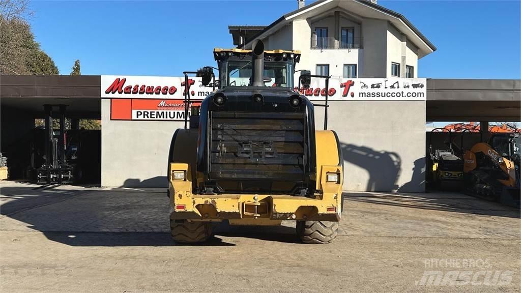 CAT 950M Wheel Loaders
