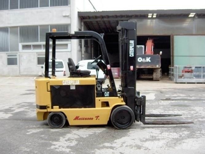 CAT M100D Electric Forklifts