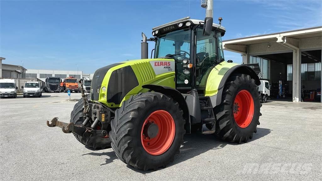 CLAAS AXION 810 4X4 Snow Blades And Plows
