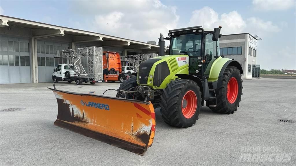 CLAAS Axion 810 4x4 Snow Blades And Plows