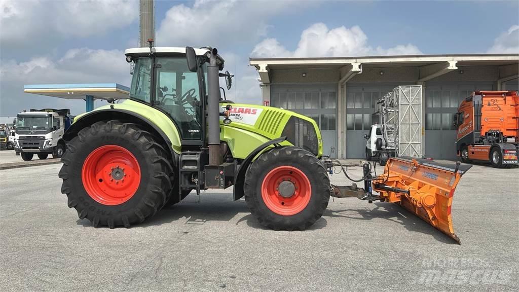 CLAAS Axion 810 4x4 Snow Blades And Plows