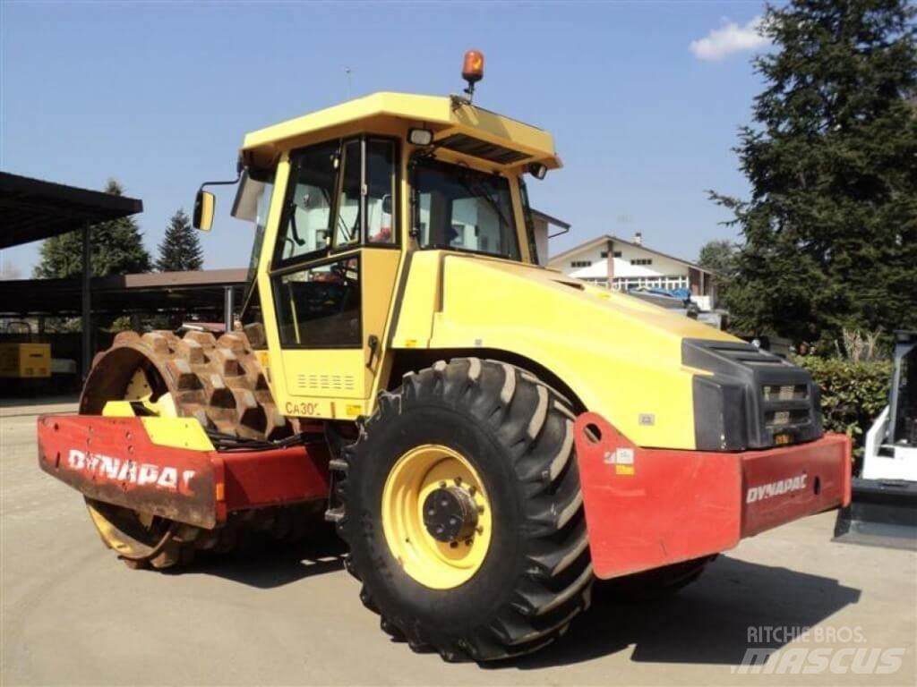 Dynapac CA302PD Soil Compactors