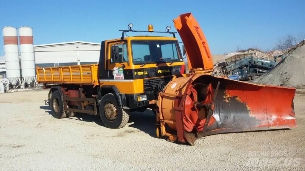  Fresia F120CL Snow Blades And Plows