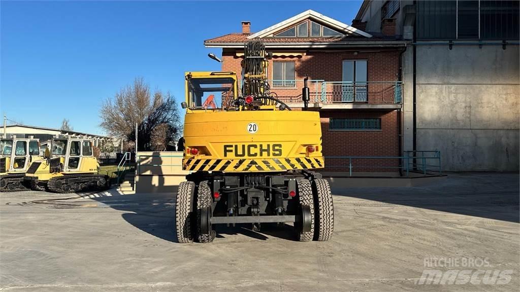 Fuchs MHB 230 ZW 4x4 Wheeled Excavators