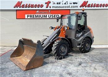 Hitachi ZW65 Wheel Loaders