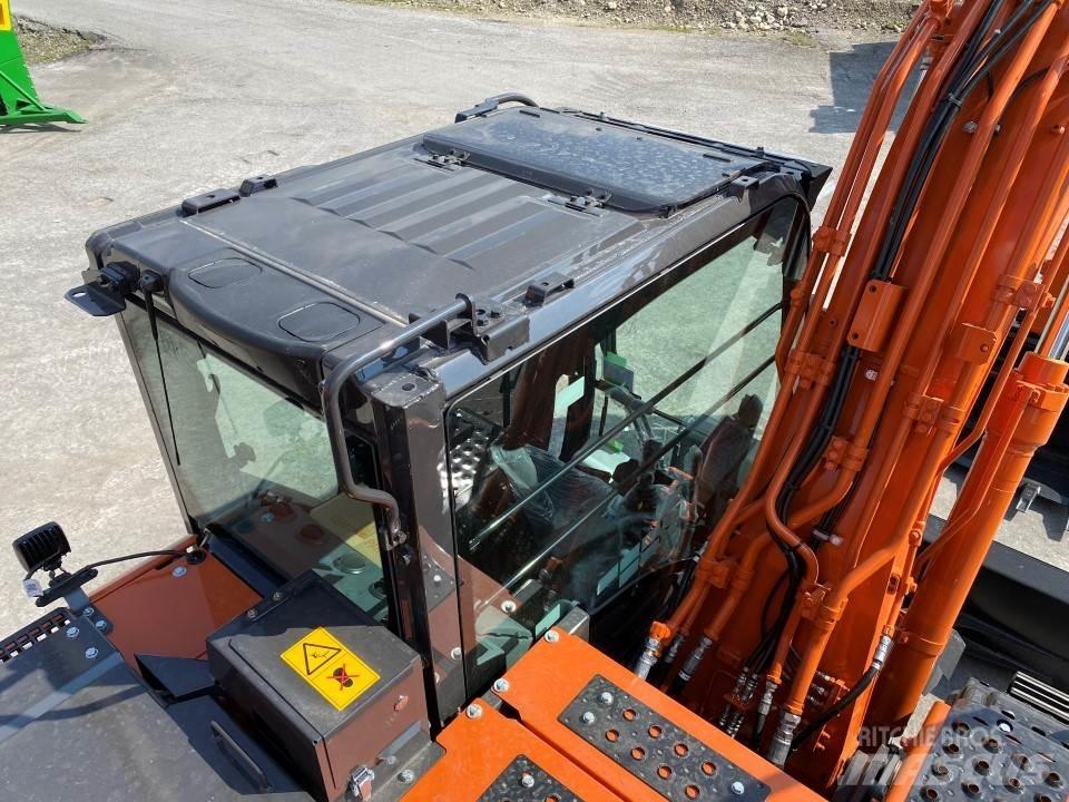 Hitachi ZX130-7 Mini excavators  7t - 12t