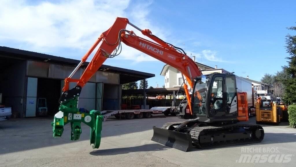 Hitachi ZX135US-6 Forestry Excavators