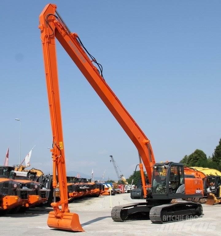 Hitachi ZX250LCN-5B Crawler Excavators
