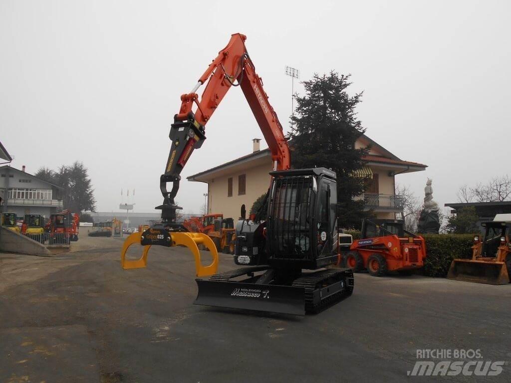 Hitachi ZX85US-5A Forestry Excavators
