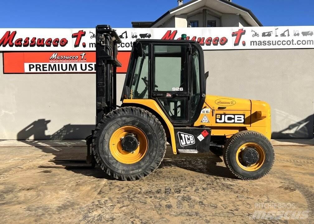 JCB 926 Rough Terrain Trucks