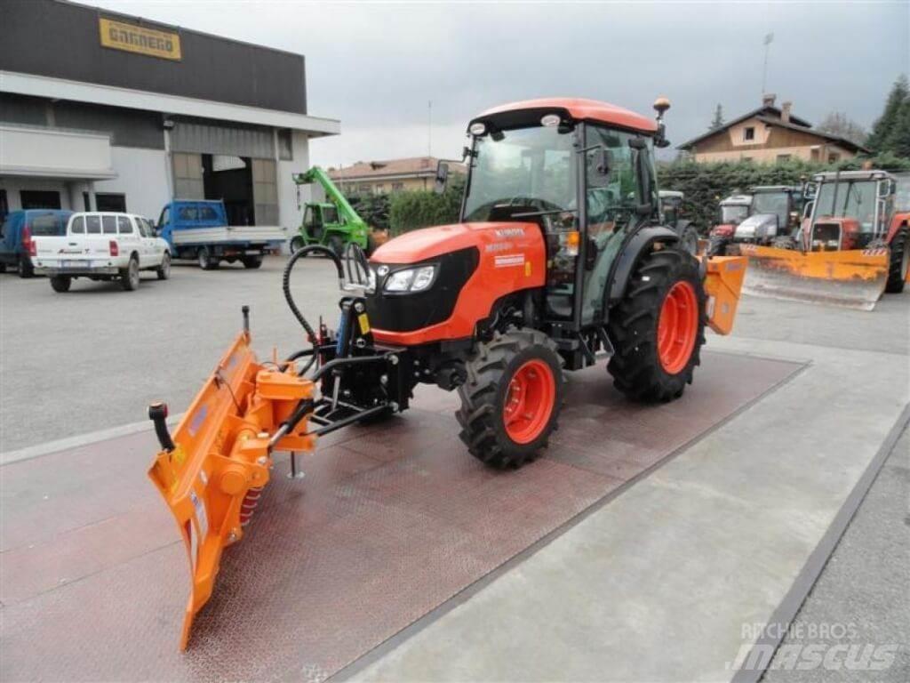 Kubota M 85.40 Narrow Snow Blades And Plows