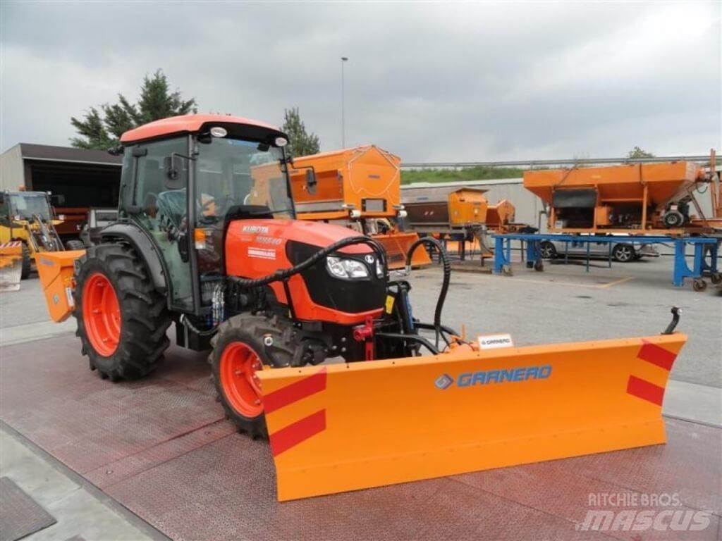 Kubota M 85.40 Narrow Snow Blades And Plows