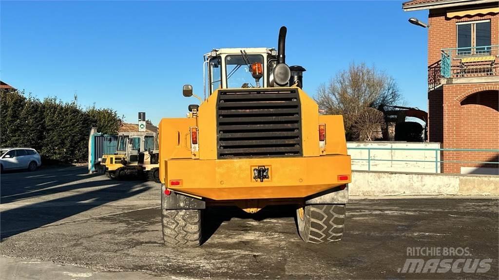 Liebherr L 551 Wheel Loaders