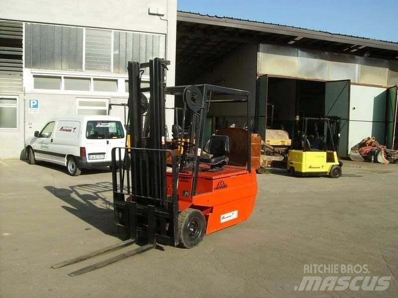 Linde E20 Electric Forklifts