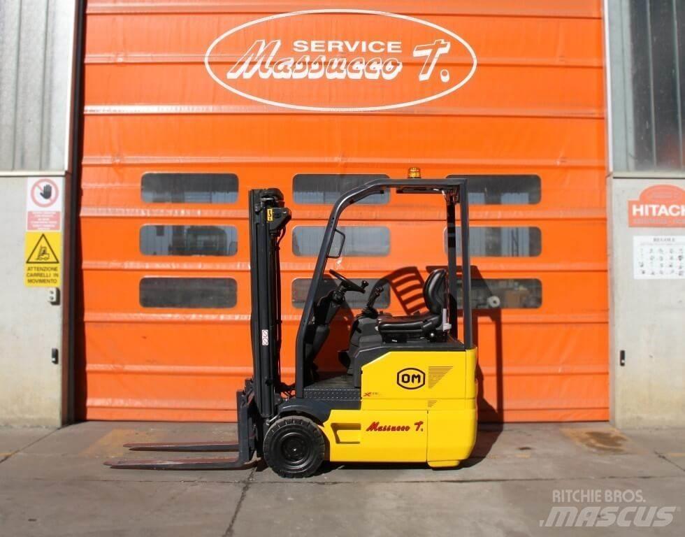 OM XE13 AC Electric Forklifts