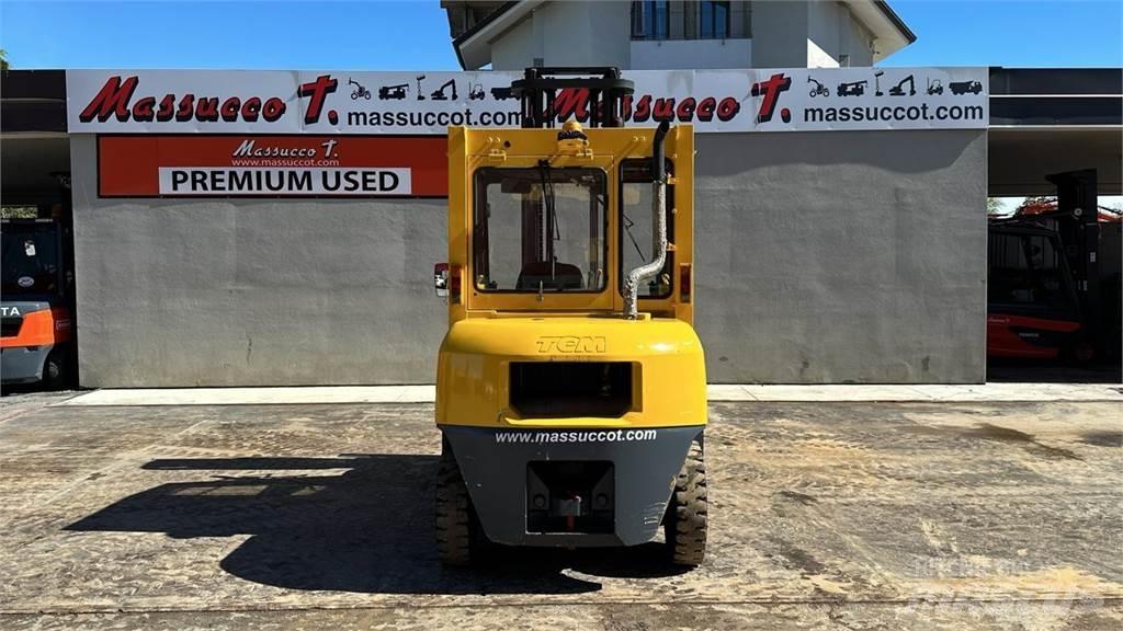 TCM FD40T2 Diesel Forklifts