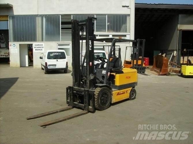 TCM VM400 FB30 Electric Forklifts