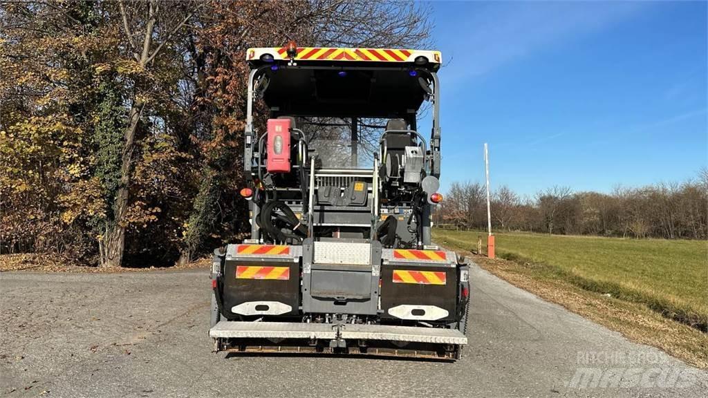 Vögele S1803 - 3i Asphalt pavers