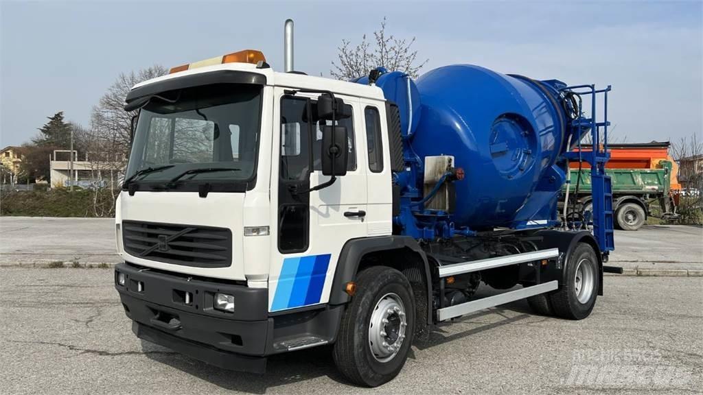 Volvo FL6 4X2 Concrete Trucks