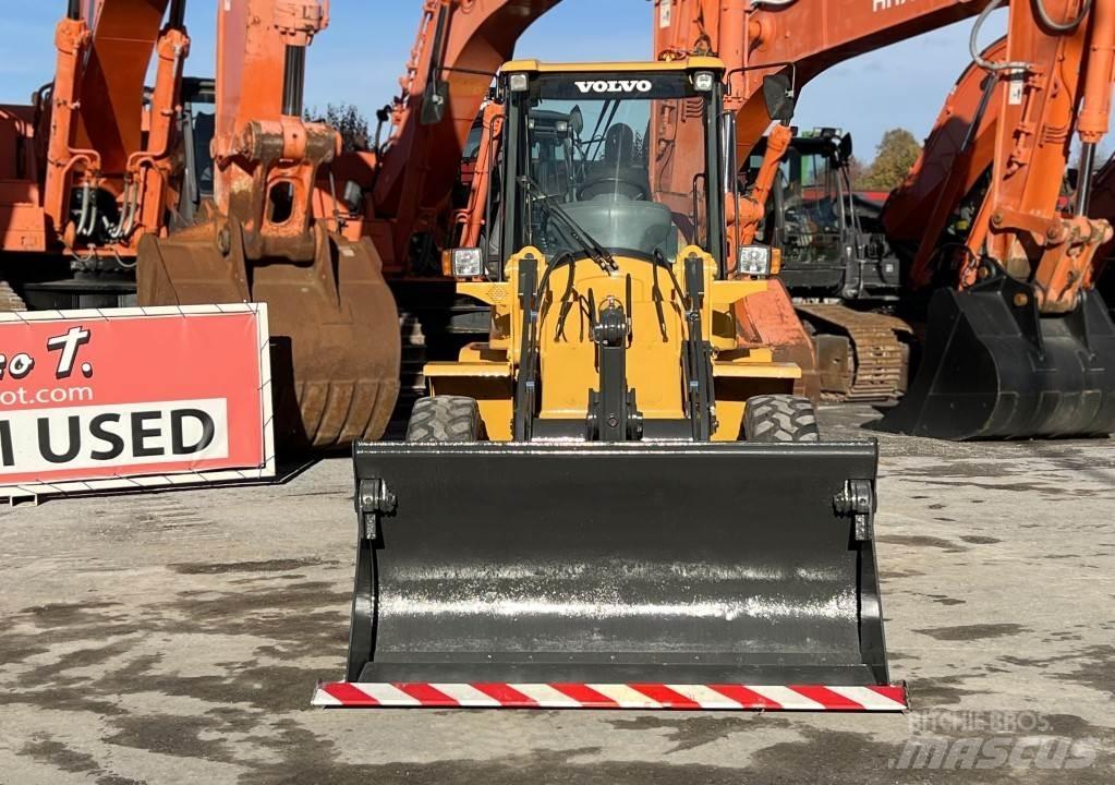 Volvo L30G Wheel Loaders