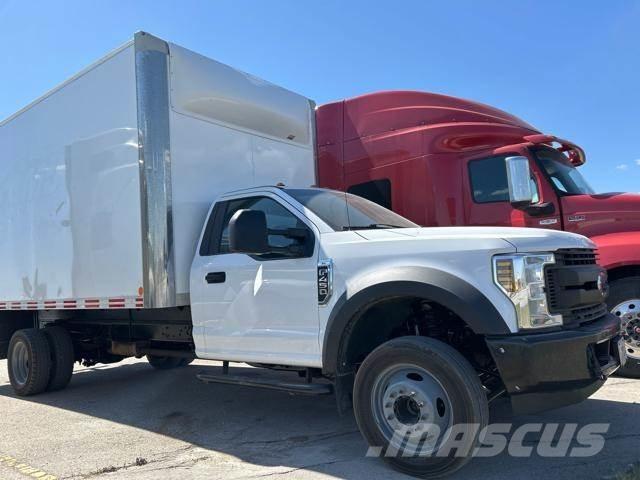 Ford F450 XL 4x2 Box trucks