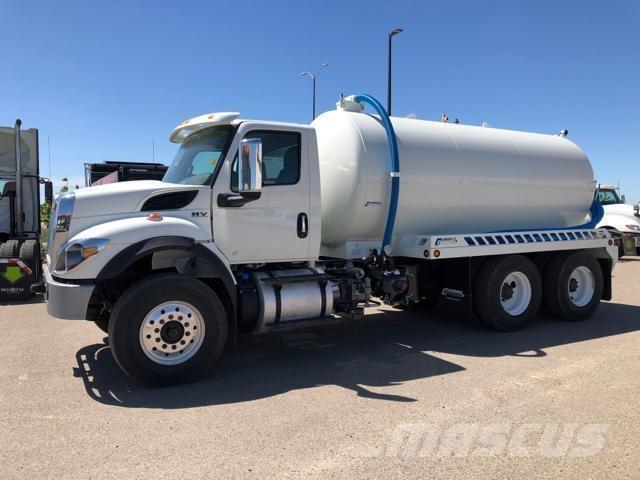 International HV Garbage Trucks / Recycling Trucks