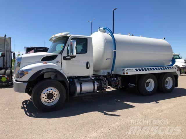 International HV Garbage Trucks / Recycling Trucks
