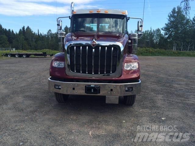 International HX Conventional Trucks / Tractor Trucks