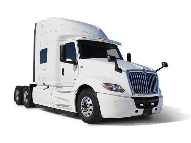International LT Conventional Trucks / Tractor Trucks