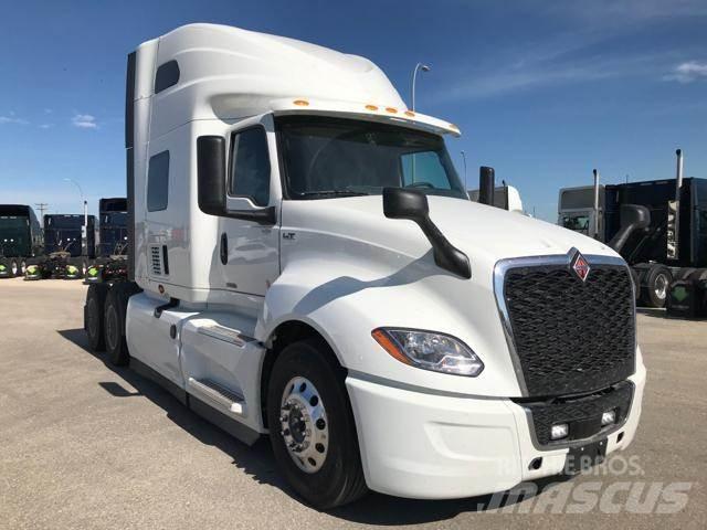 International LT Conventional Trucks / Tractor Trucks