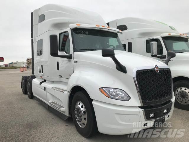 International LT Conventional Trucks / Tractor Trucks