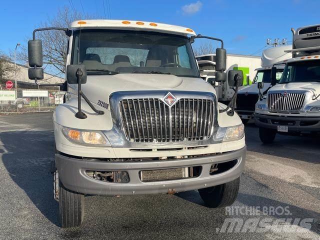 International MV Cab & Chassis Trucks